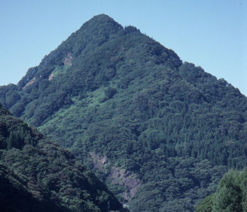 平倉山城址